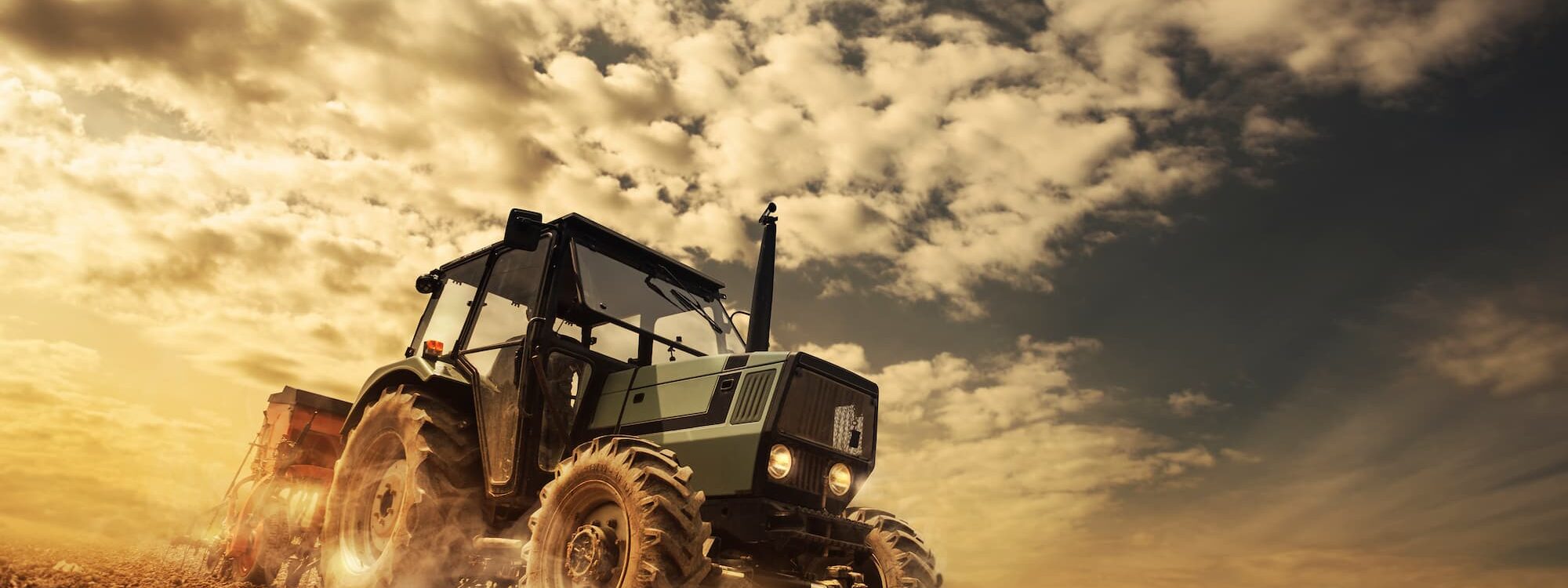 Vente de pi&egrave;ces agricoles pour tout engin &agrave; Francaltroff proche de Morhange Behren-l&egrave;s-Forbach